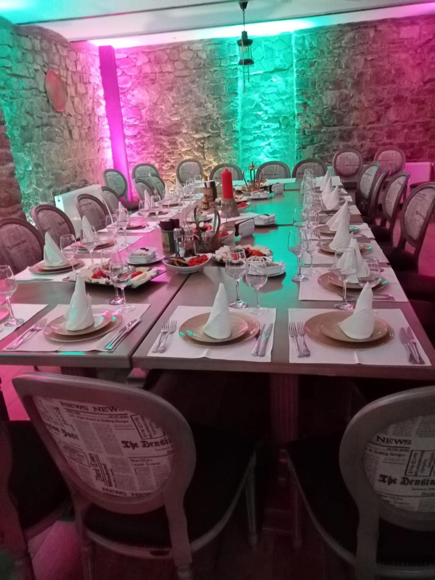 Hotel Boutique Vila Lakastel Синая Екстериор снимка