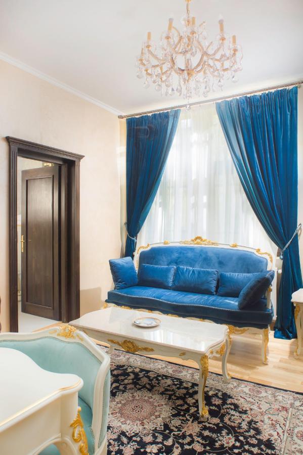 Hotel Boutique Vila Lakastel Синая Екстериор снимка