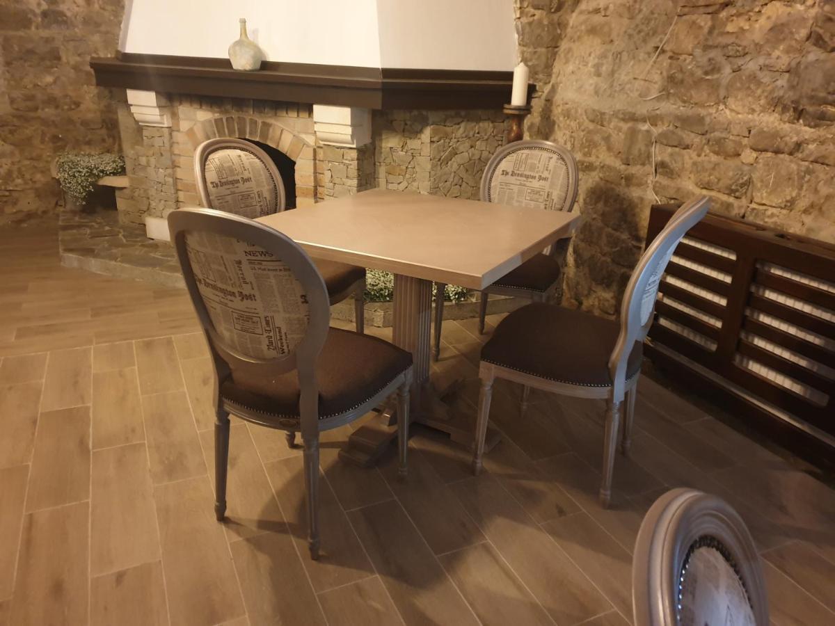 Hotel Boutique Vila Lakastel Синая Екстериор снимка